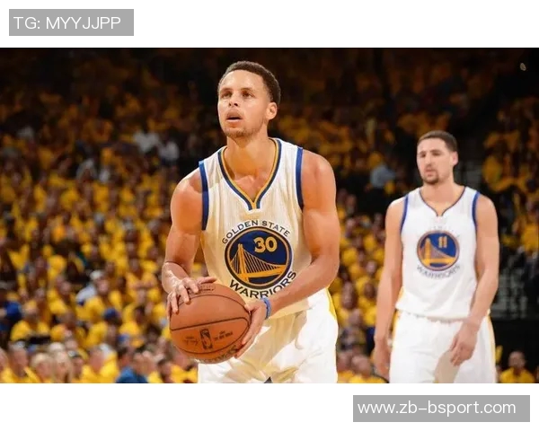 申京的成长之路:从“对篮球说话”到“掌控罚球” 申京的成长之路:从“对篮球说话”到“掌控罚球”