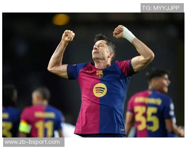 前巴萨球探:在奥尔莫和赫伊森的伤病处理上,德拉富恩特有些双标 前巴萨球探:在奥尔莫和赫伊森的伤病处理上,德拉富恩特有些双标