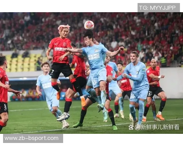 足协杯半决赛精彩瞬间：成都蓉城0（3）-0（4）河南俱乐部集锦，激战到底的荣耀时刻