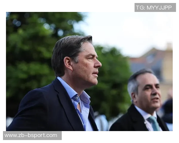 阿斯:欧足联批准西甲海外赛并未与球员工会联系沟通 阿斯:欧足联批准西甲海外赛并未与球员工会联系沟通